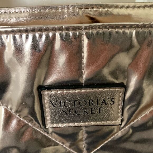 Victoria’s Secret Gold Quilted Tote Bag - Picture 2 of 4